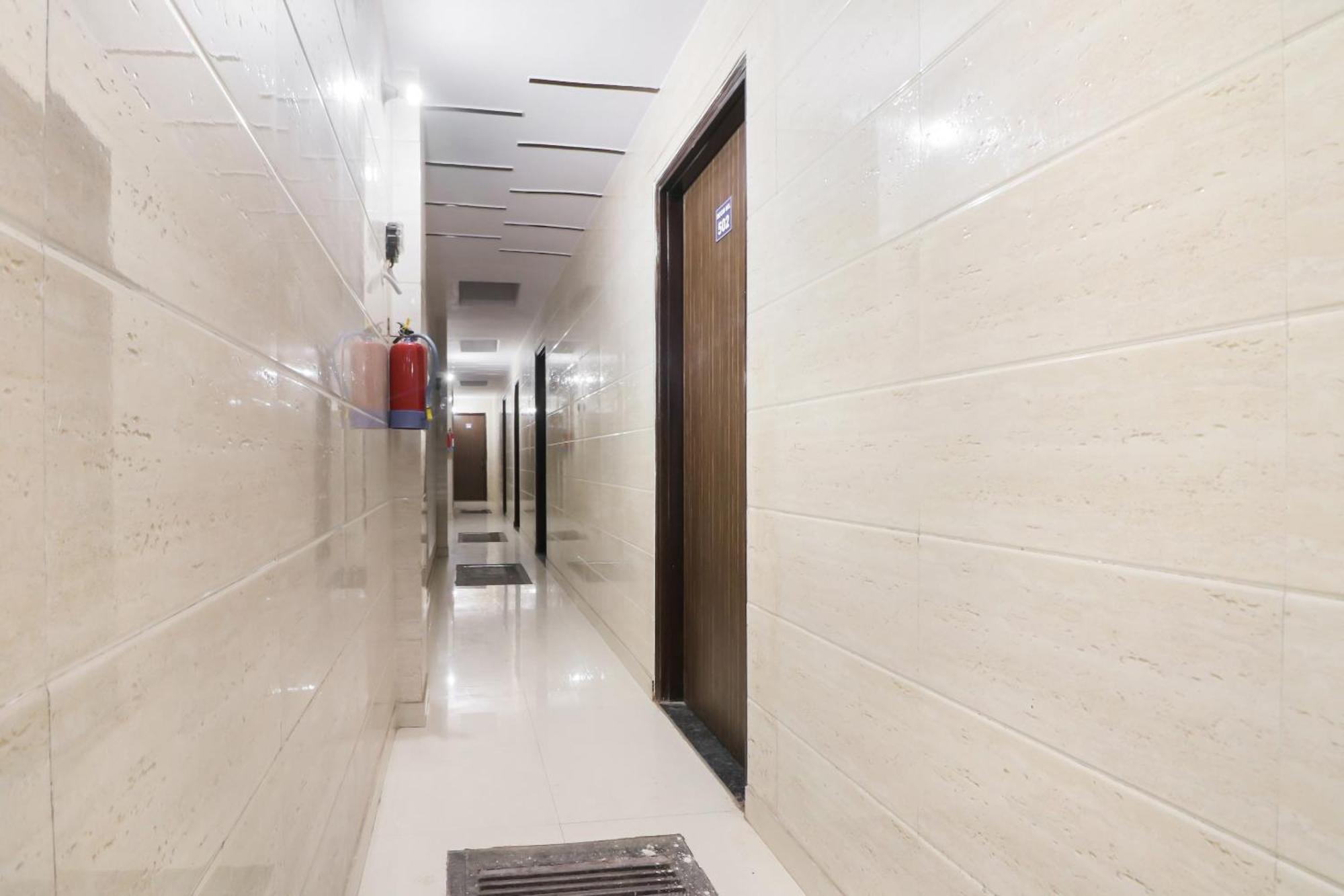 Hotel O Mayur Palace Narela Zewnętrze zdjęcie